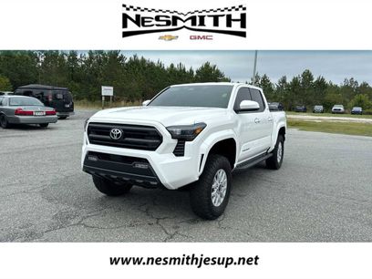 Used 2025 Toyota Tacoma SR5