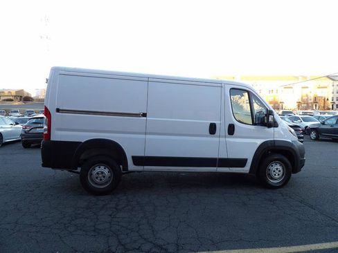 Used 2019 RAM ProMaster 1500 w/ Interior Convenience Group image 8