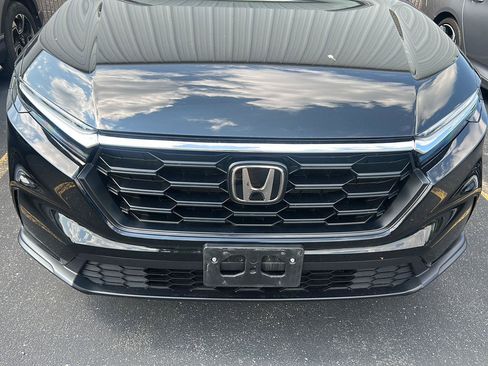 Used 2024 Honda CR-V LX image 4