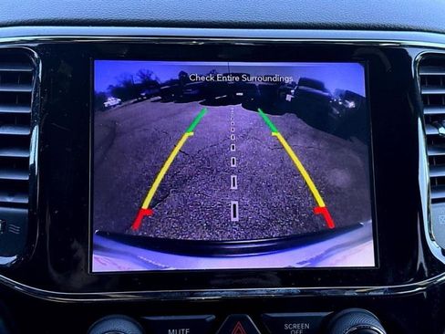 Used 2020 Jeep Grand Cherokee Altitude image 37