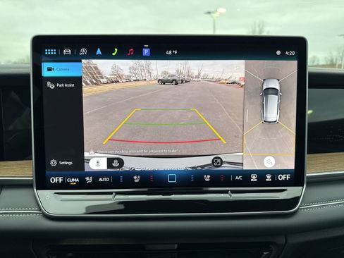 New 2026 Volkswagen Tiguan SEL R-Line image 18