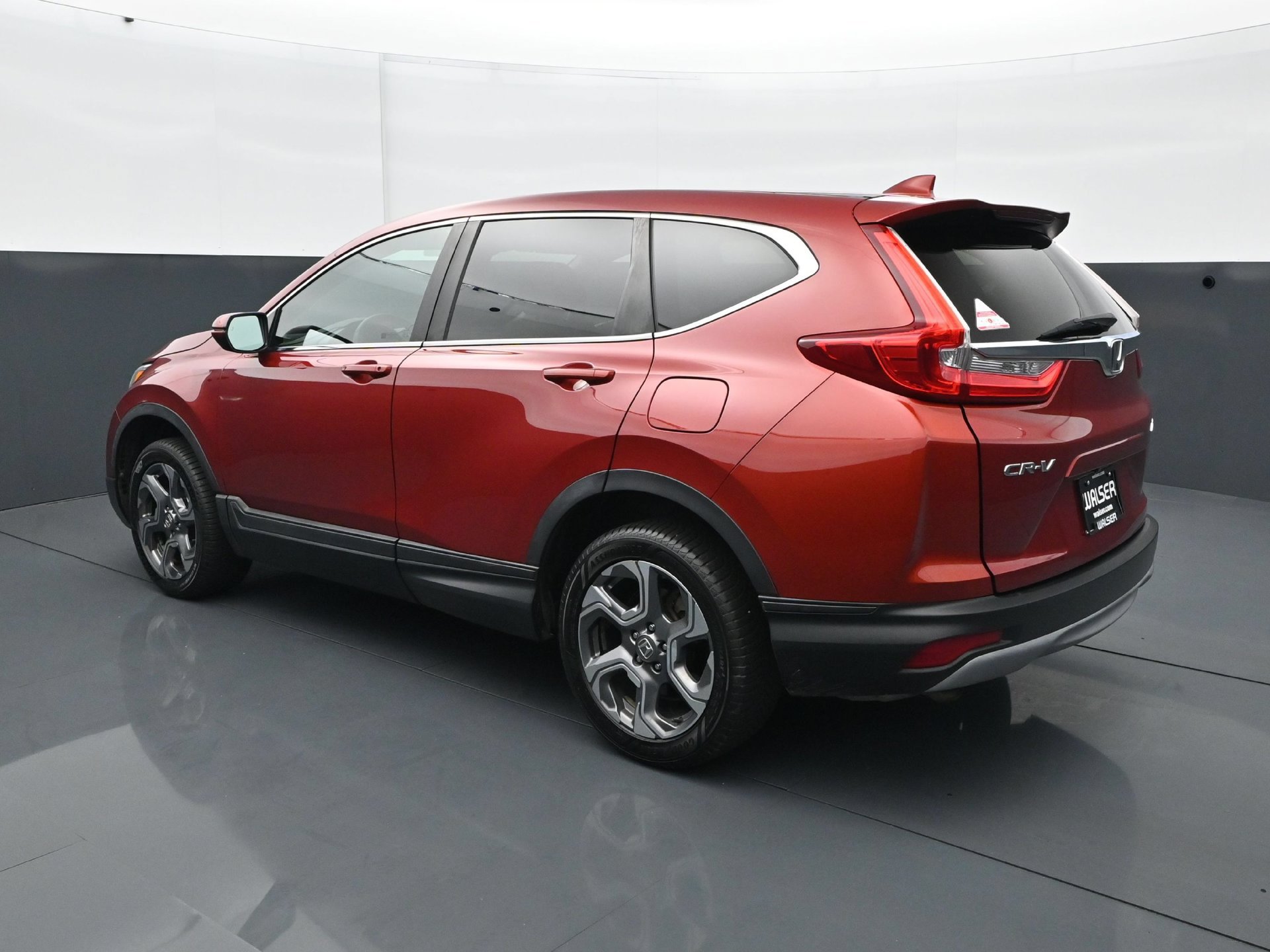 Used 2017 Honda CR-V EX image 4
