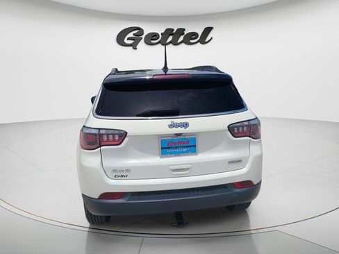 Used 2019 Jeep Compass Latitude w/ Popular Equipment Group AWD/4WD image 6