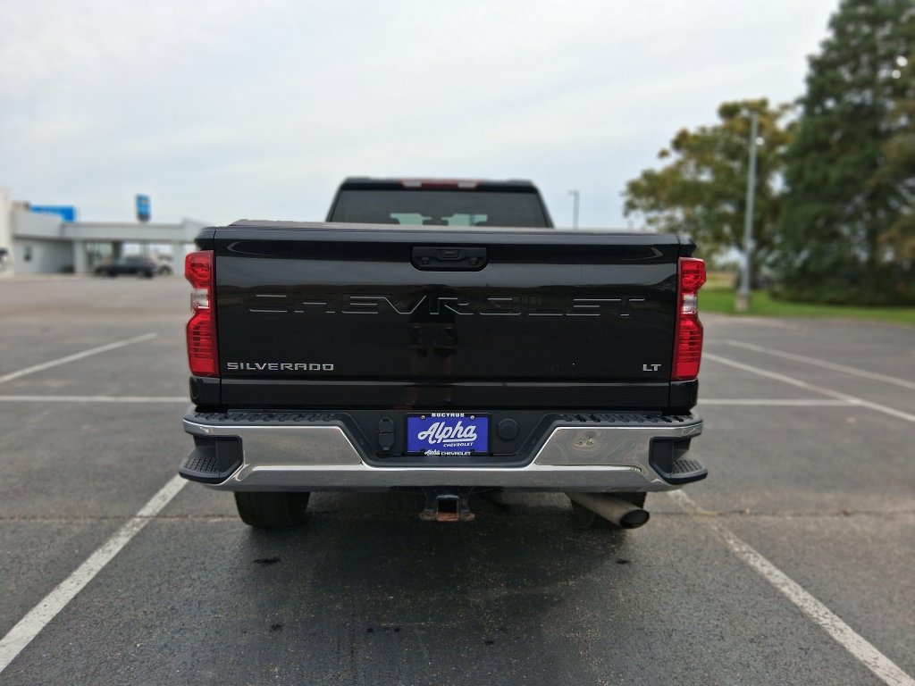 Used 2022 Chevrolet Silverado 3500 LT w/ Convenience Package AWD/4WD image 6