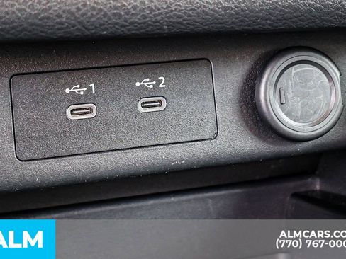 Used 2024 Nissan Rogue SV image 44