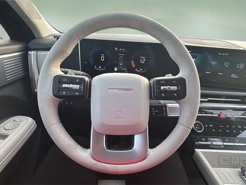 Used 2026 Hyundai Santa Fe SEL image 13