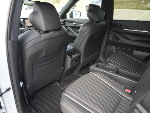 New 2026 INFINITI QX60 Autograph w/ Dark Cargo Package image 19