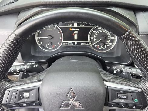 Used 2024 Mitsubishi Outlander Ralliart AWD/4WD image 18