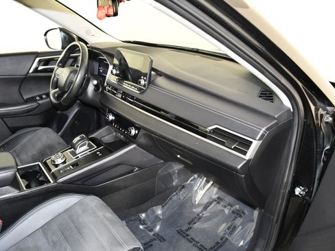 Used 2024 Mitsubishi Outlander SE AWD/4WD image 40