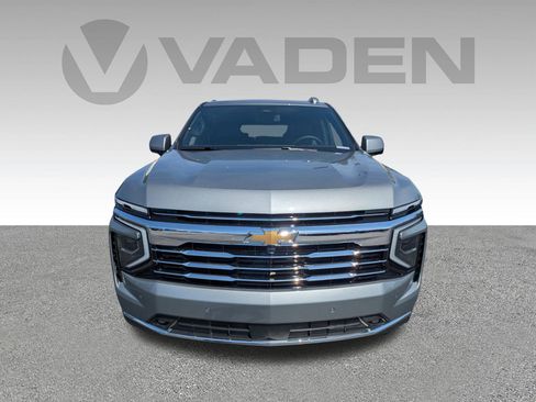 New 2026 Chevrolet Suburban LT w/ Comfort Package RWD image 32