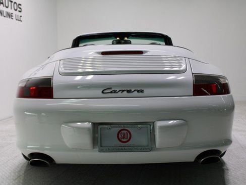 Used 2002 Porsche 911 Cabriolet image 4