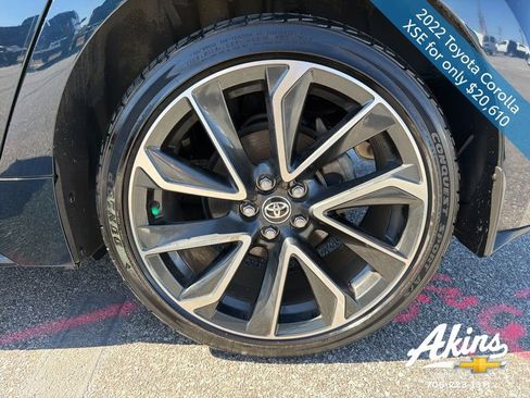 Used 2022 Toyota Corolla XSE image 12