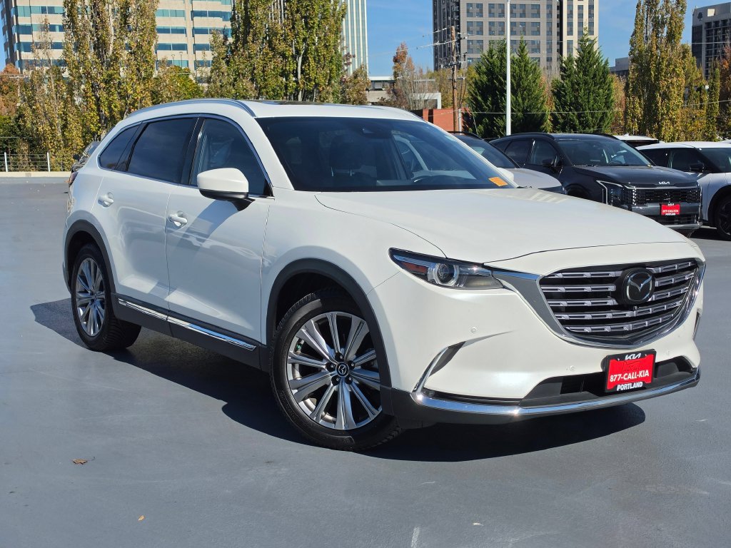 Used 2022 MAZDA CX-9 Signature AWD/4WD image 2