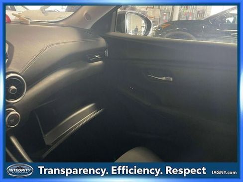 Certified 2024 Nissan Sentra SV FWD image 32