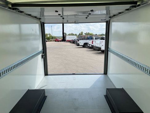 New 2023 RAM ProMaster 3500 w/ Advance Safety Group (B) image 14