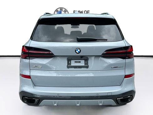 Certified 2024 BMW X5 sDrive40i w/ M Sport Package RWD image 6