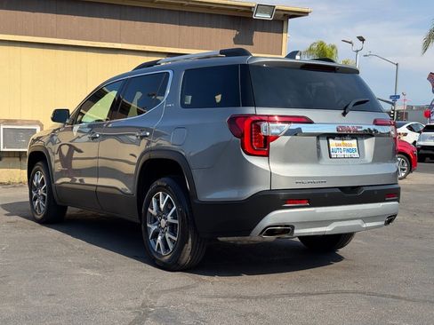 Used 2023 GMC Acadia SLT image 12