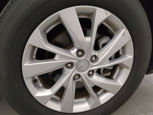 Used 2019 Hyundai Tucson SE FWD image 31