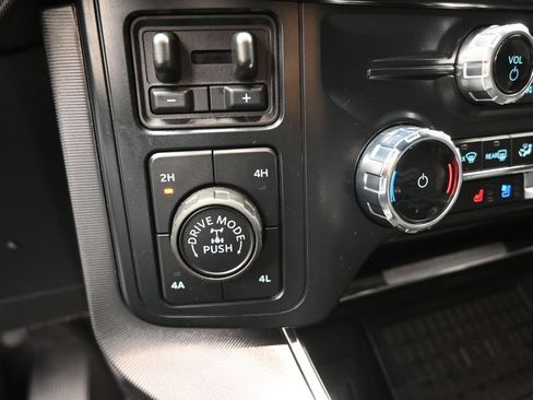 Used 2025 Ford F150 Platinum w/ Equipment Group 702A High AWD/4WD image 6