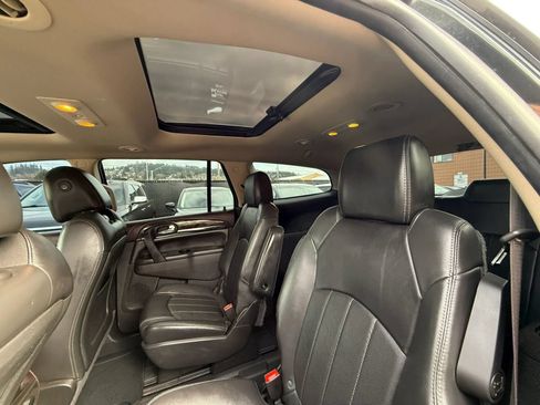 Used 2015 Buick Enclave Premium w/ Experience Buick Package FWD image 26