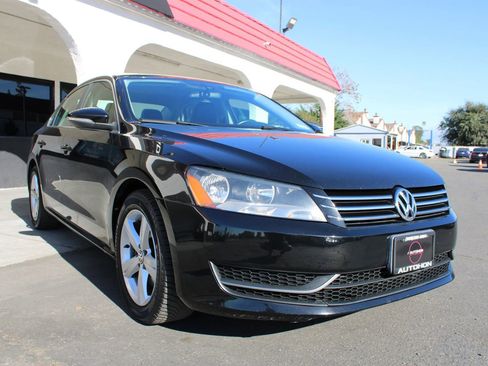 Used 2012 Volkswagen Passat 2.5 SE image 5