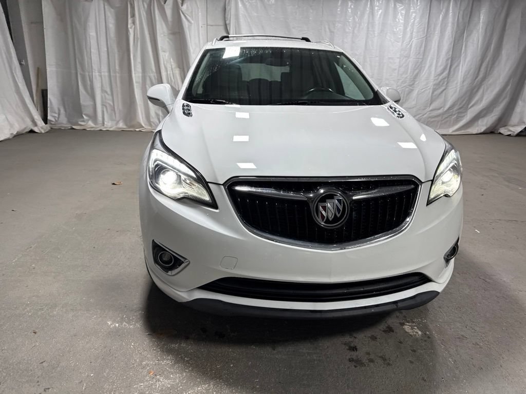 Used 2019 Buick Envision Essence w/ LPO, Road Trip Package FWD image 2