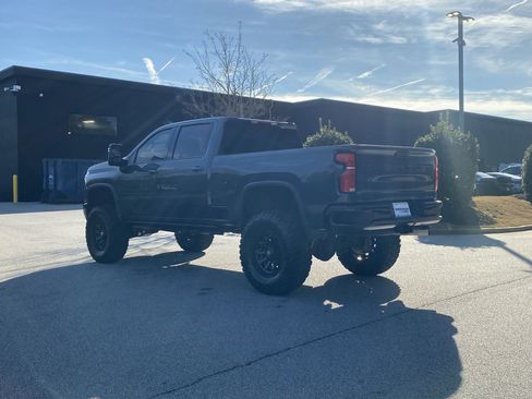 Used 2025 Chevrolet Silverado 3500 LTZ w/ Trail Boss Package image 15