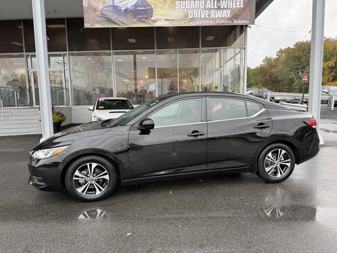 Used 2021 Nissan Sentra SV image 1