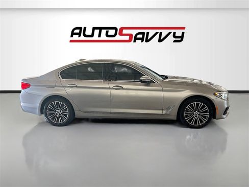 Used 2019 BMW 540i w/ Convenience Package image 8