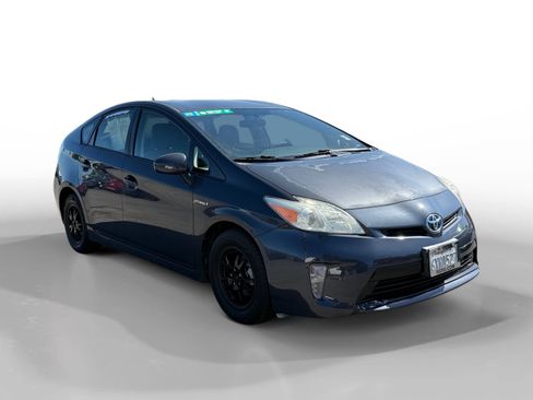 Used 2012 Toyota Prius Three FWD image 7