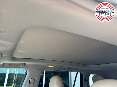 Used 2020 Toyota Highlander Platinum AWD/4WD image 18