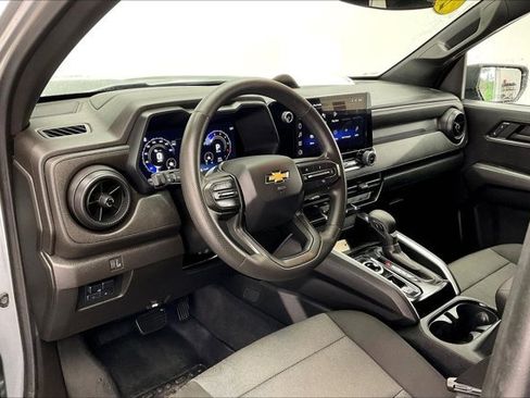 Used 2024 Chevrolet Colorado W/T w/ WT Convenience Package II image 14