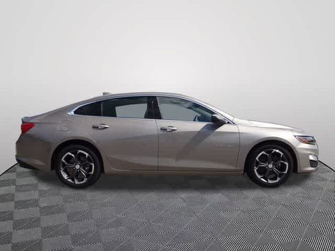 Used 2023 Chevrolet Malibu LT FWD image 4