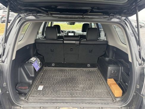 Used 2023 Toyota 4Runner TRD Off-Road Premium image 10