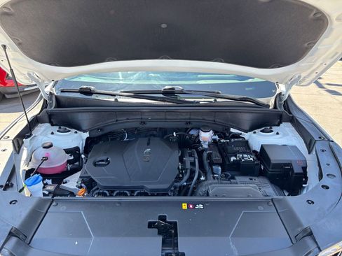 Used 2024 Kia Sorento S image 35