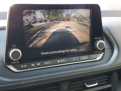 Certified 2023 Nissan Rogue S FWD image 23