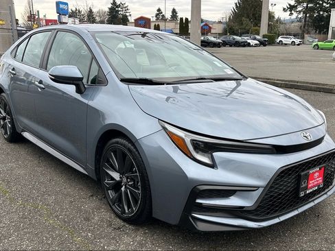 Certified 2023 Toyota Corolla XSE w/ Carpet Mat Package (TMS) image 3