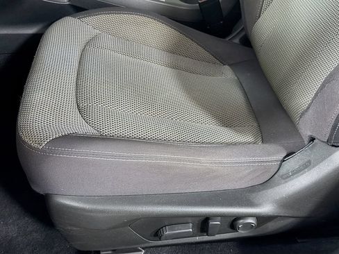 Used 2024 Subaru Crosstrek 2.0i Premium AWD/4WD image 22