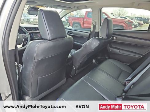 Used 2017 Toyota Corolla XSE image 26