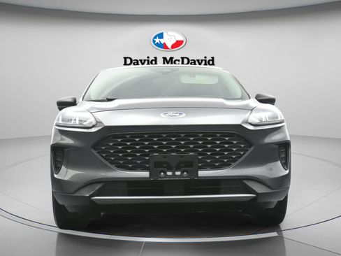 Used 2020 Ford Escape S image 27