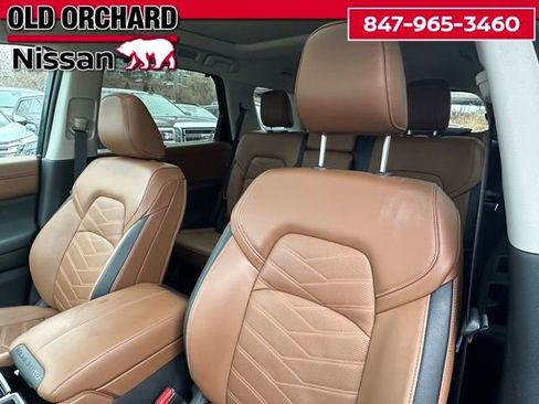 Used 2024 Nissan Pathfinder Platinum w/ Cargo Package image 11