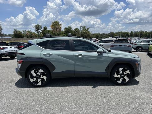 New 2026 Hyundai Kona Limited FWD image 5