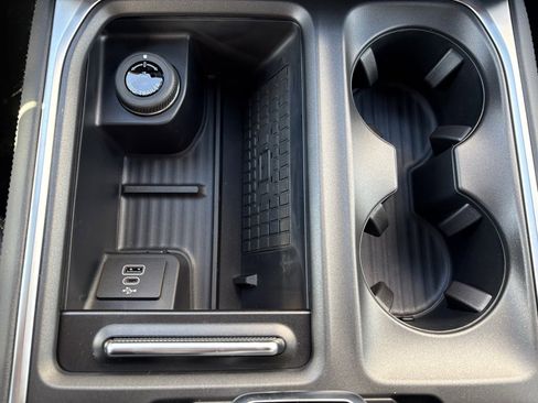 New 2025 Ford Expedition Tremor image 48