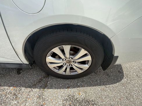 Used 2014 Honda Odyssey EX image 9