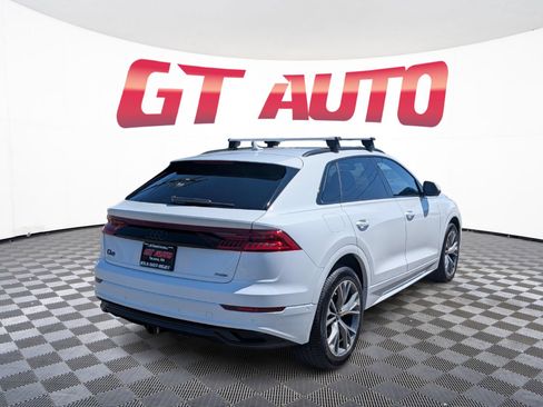 Used 2021 Audi Q8 Premium w/ Black Optic Package AWD/4WD image 4