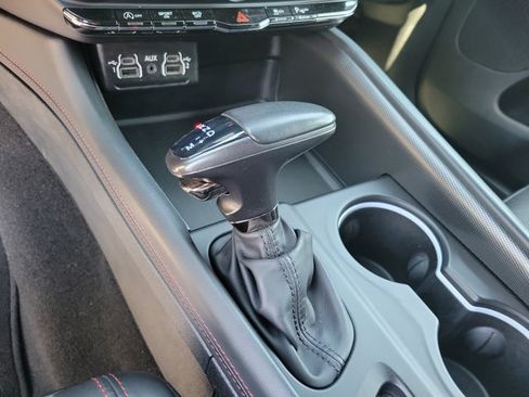 Used 2024 Dodge Durango GT AWD/4WD image 13