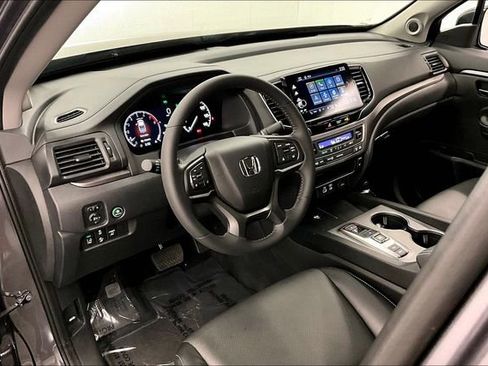 Used 2025 Honda Ridgeline RTL image 16