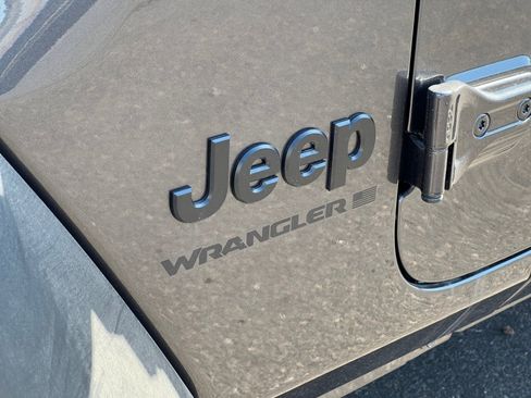 New 2025 Jeep Wrangler Sport S image 23