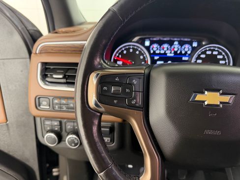 Used 2021 Chevrolet Tahoe High Country w/ Premium Package AWD/4WD image 16