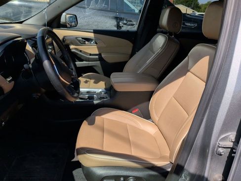 Used 2023 Chevrolet Traverse Premier w/ LPO, Floor Liner Package FWD image 8